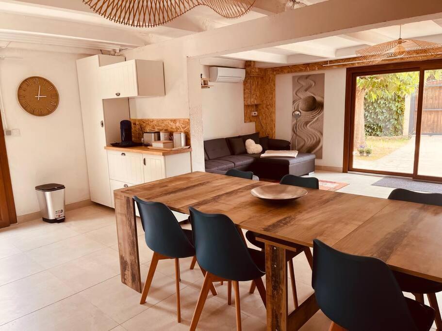 Villa Individuelle Familiale 4 A 12 Couchages Cuxac-dʼAude Екстериор снимка